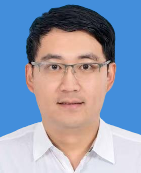 徐炜_WPS证件照.png